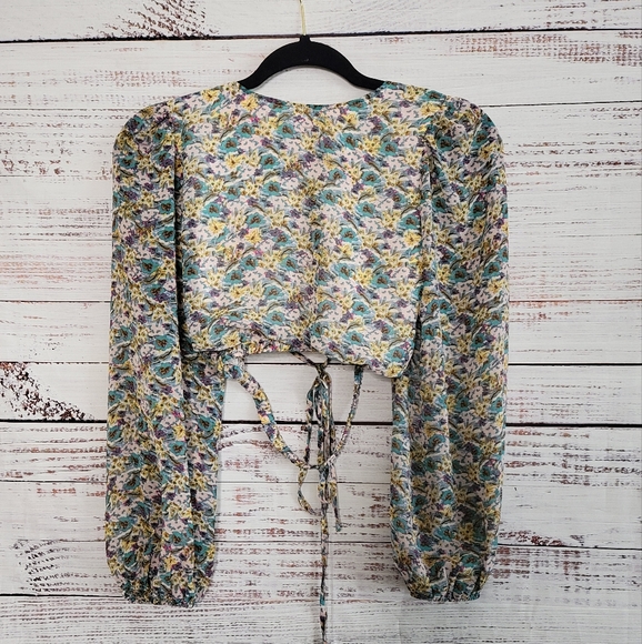 Skylar + Madison Tops - Skylar + Maddison S Lace up back crop top